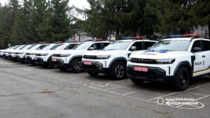 Міжнародні партнери передали автомобілі для роботи ПОГів з прифронтових регіонів