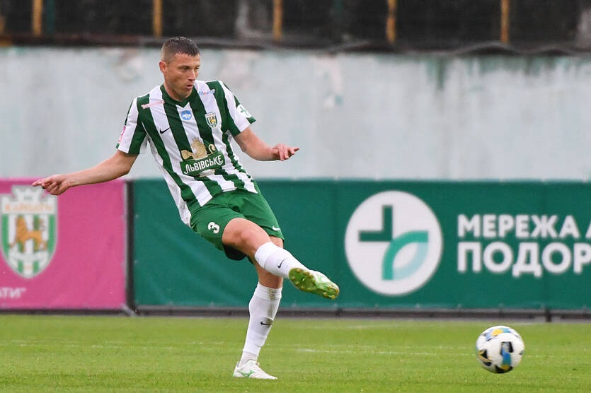 Новини спорту - У Карпат вибув захисник, проте воротар уже відновився і готовий грати