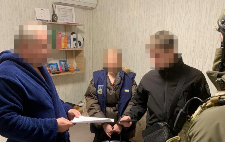 ДБР викрило директора компанії, який вів бізнес разом із росіянами