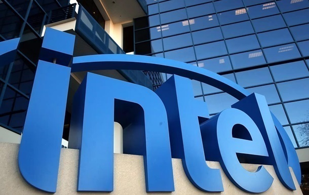 Intel скорочує випуск масових процесорів заради Xeon для ШІ дата-центрів