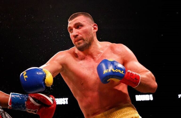 Перший випад Вихриста на рингу приніс йому перемогу над македонцем