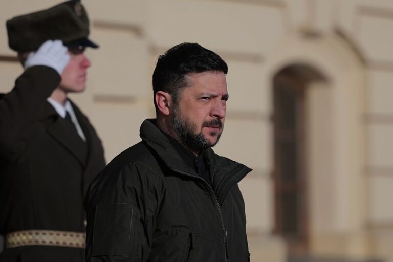 Шпіц Лукашенка має більше прав, ніж народ Білорусі – Зеленський