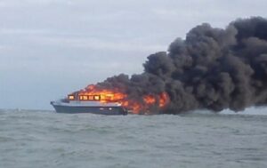 США атакували чергове судно наркоторговців у Тихому океані