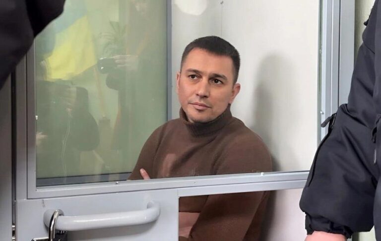 Суд обрав запобіжний захід меру Вознесенська