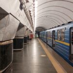 У Києві змінили рух поїздів на “зеленій” ліній через атаку РФ