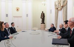 У Кремлі розпочалася зустріч Путіна зі Віткоффом