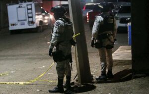 В Мексиці невідомі на футбольному стадіоні розстріляли 11 людей