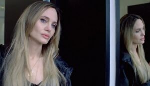 Вийшов український трейлер фільму Кутюр з Анджеліною Джолі