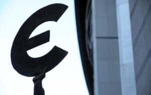 Євро оновило історичний максимум в Україні