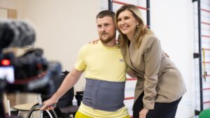 На Хмельниччині Олена Зеленська відвідала заклади, де надають реабілітаційну допомогу