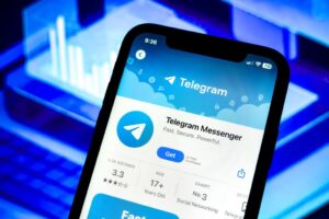 Без Telegram та YouTube. Блокування в Росії