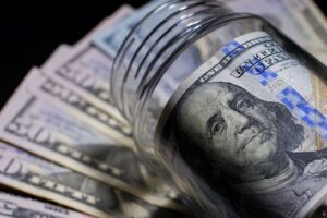 Долар втрачає статус “тихої гавані” – ING