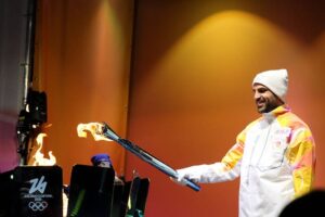 Ексгравці Барселони й Інтера взяли участь в естафеті олімпійського вогню