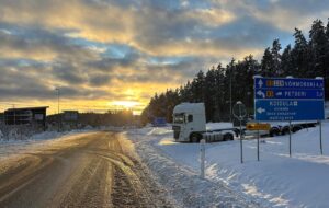 Естонія тимчасово закриє нічний рух на кордоні з РФ