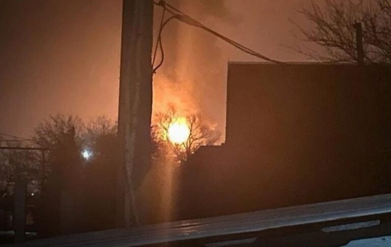 Генштаб підтвердив ураження Ільського НПЗ в Росії