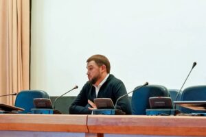 Голова Адміністрації судноплавства йде з посади