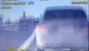 “Летіла” на манікюр. У Польщі затримали українку