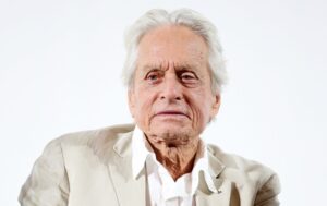 Майкл Дуглас готує відверті мемуари про кар&rsquo;єру, сім&rsquo;ю та боротьбу з раком