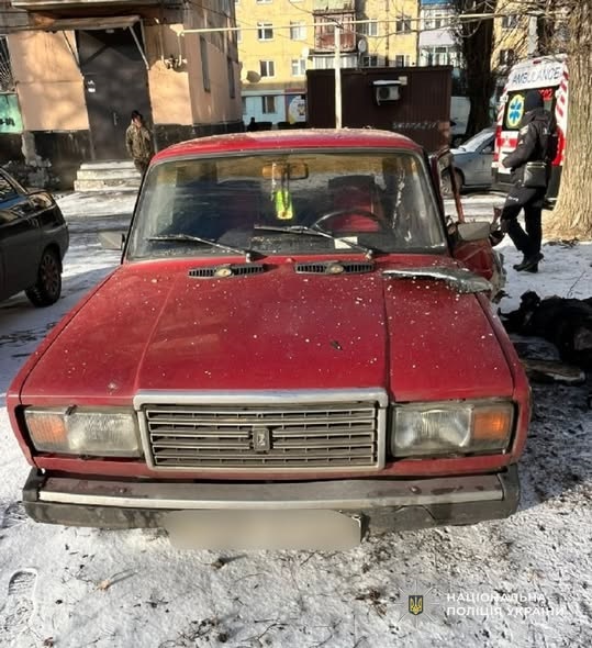 На Дніпропетровщині в автомобілі вибухнула граната, загинув чоловік