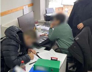 На Київщині лікарі привласнили 2 мільйони, змушуючи пацієнтів платити за протези