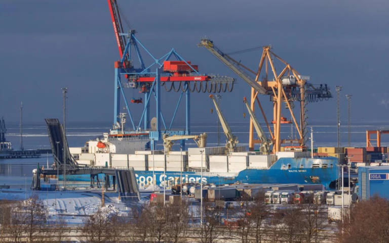 Наркотиків не знайшли: Естонія відпустила судно з російським екіпажем