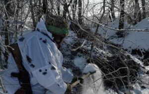 Окупанти перейшли по кризі у Закітне, триває зачистка