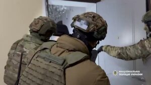 Нацполіція затримала членів наркоугруповання та вилучила наркотиків на 5 млн грн