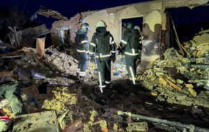 Росіяни вбили на Харківщині жінку та дитину