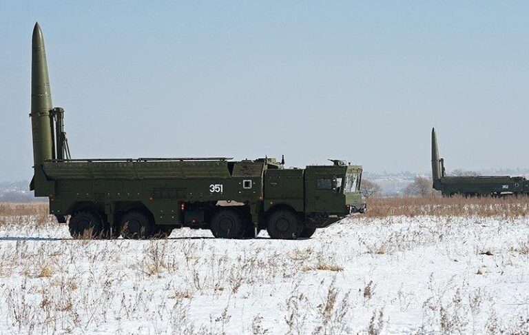 Російські удари по Києву показали з космосу