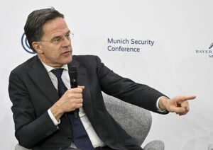 Рютте заявив про “шалені” втрати Росії в Україні