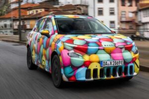 Skoda презентувала свій найменший електрокросовер