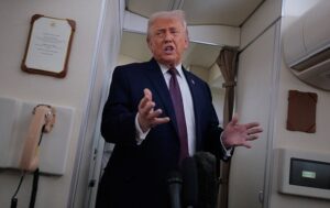 Трамп назвав країну, яка купуватиме нафту Венесуели