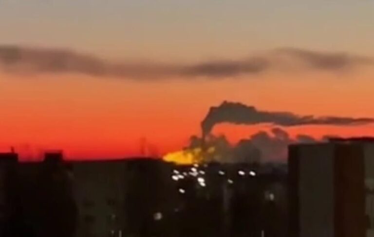 У Чебоксарах після атаки БПЛА сталася пожежа