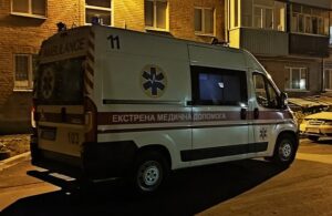 У Києві наслідки атаки фіксують у кількох районах