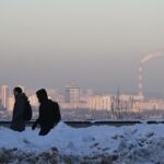 У Києві почали повертати тепло в будинки після попередніх атак РФ