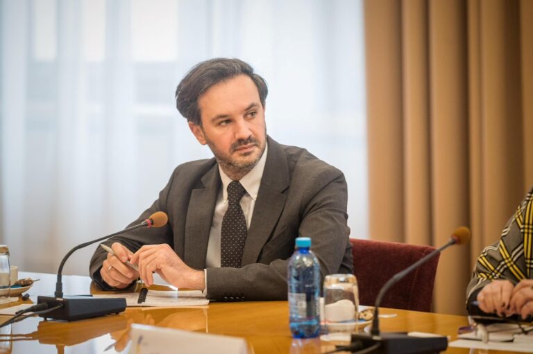 У МЗС відповіли щодо “зупинки енергодопомоги” на $250 млн від США