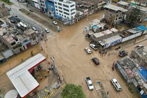 У Перу через аварію гелікоптера під час рятувальних робіт загинуло 15 осіб