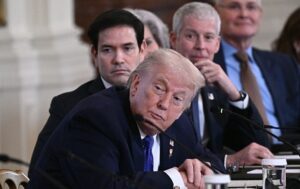 У Трампа розглядають варіант ліквідації лідера Ірану та його сина – ЗМІ