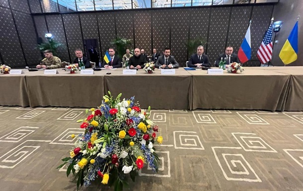 У Женеві відновились переговори України, США і РФ