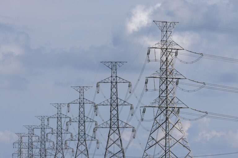 Укренерго підтвердило відключення на вівторок