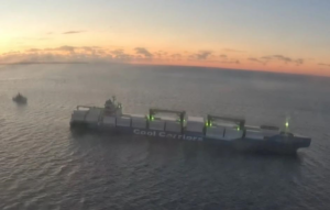 В Естонії затримали контейнеровоз із російським екіпажем