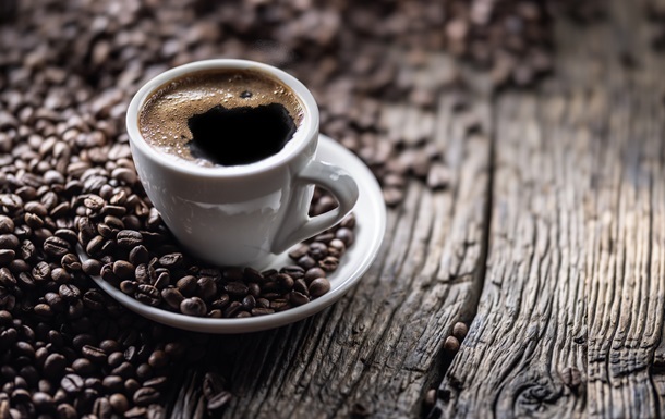 Вчені пов&rsquo;язали вживання кави з повільнішим старінням мозку