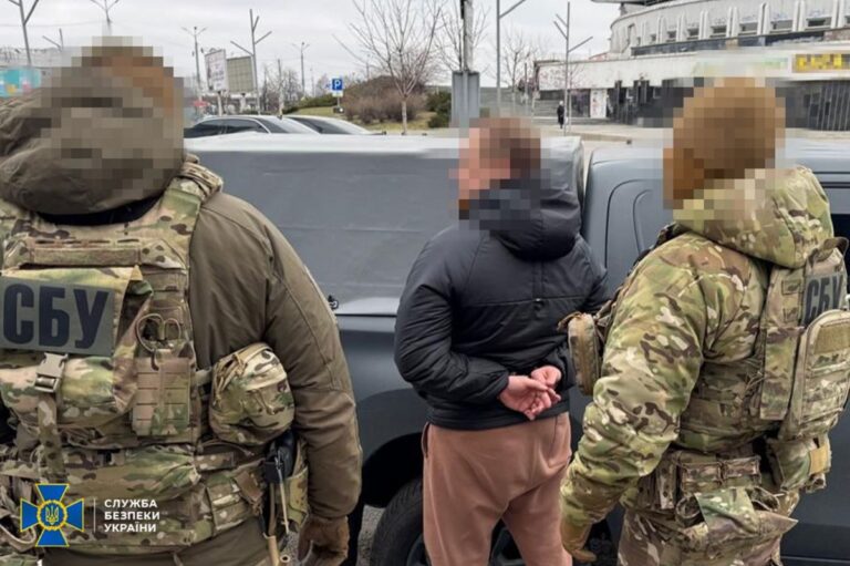 Викрито шахраїв-криптовалютників, які обкрадали громадян ЄС