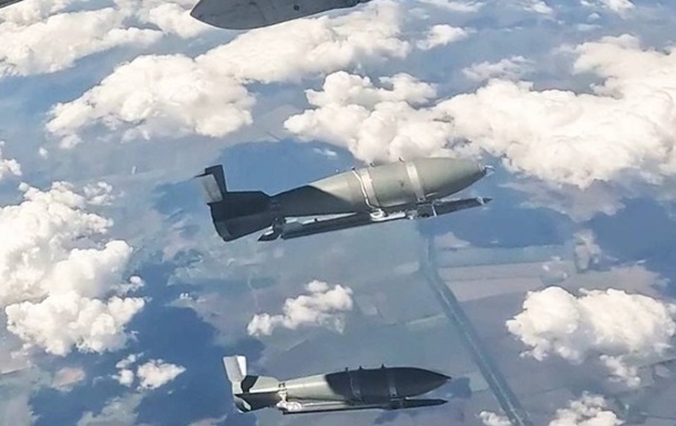 Війська РФ вдарили КАБом по Козачій Лопані