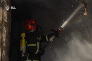 Внаслідок атаки РФ зруйновані житлові будинки на Софіївській Борщагівці