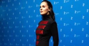 Єфросиніна вразила червону доріжку Берлінале сильним перформансом