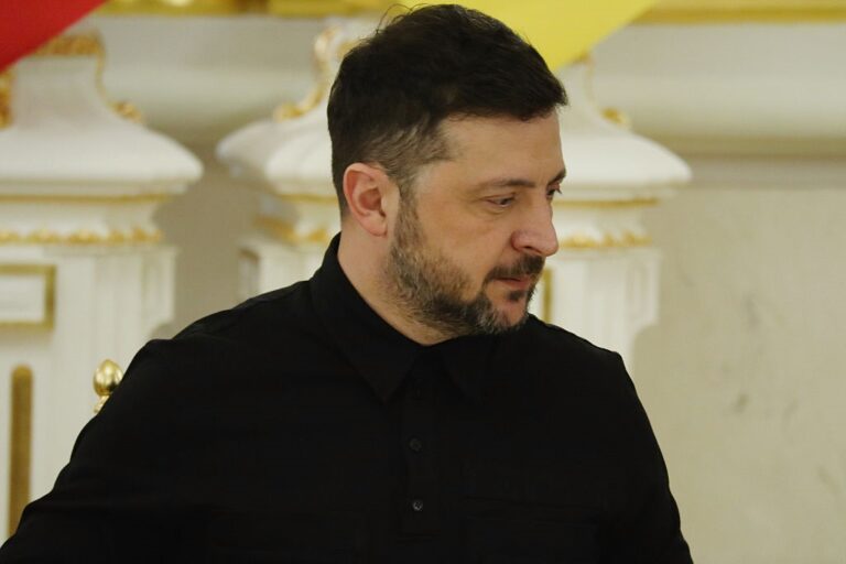 Зеленський заявив про початок експорту зброї