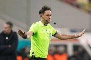 Арбітри резонансного поєдинку отримали нове призначення в Європі