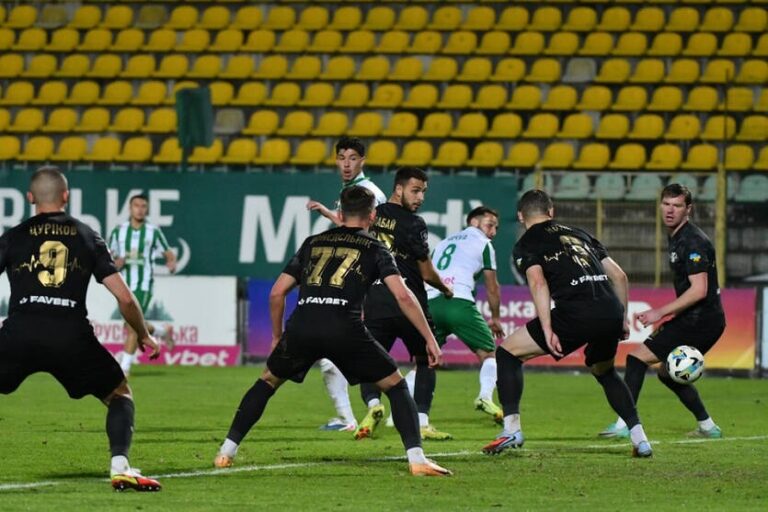 Карпати програли поєдинок Колосу