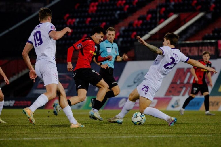 ЛНЗ не залишив шансів Вересу